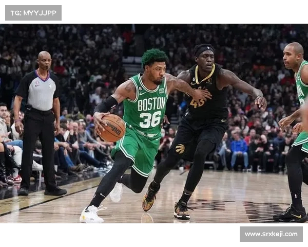 斯玛特:绿军夺冠让我感到矛盾,但我依然为他们呐喊助威(nba斯玛特) 斯玛特:绿军夺冠让我感到矛盾,但我依然为他们呐喊助威(nba斯玛特)
